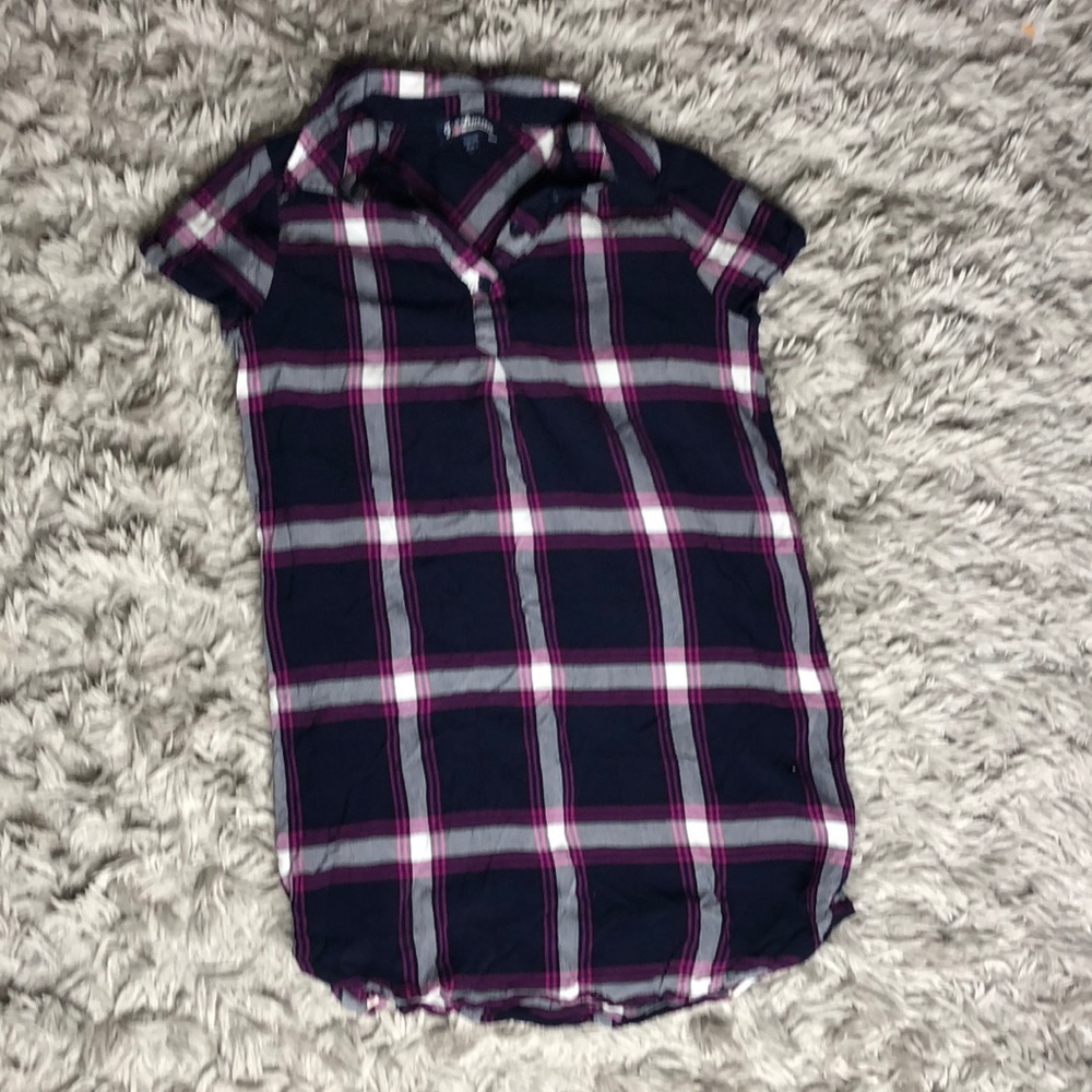Freshman plaid button up shirt